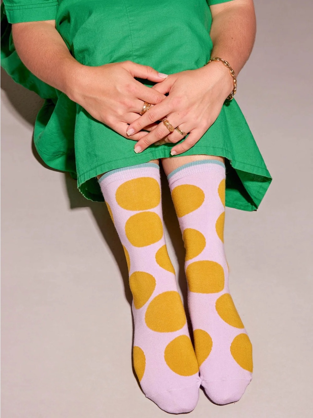 Hooray Sutro Bold Dot Crew Socks — Wisteria Size Small